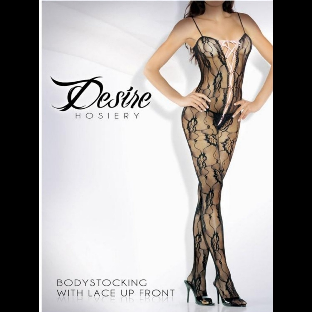 Fantasy lingerie queen lace up‎ bodystocking